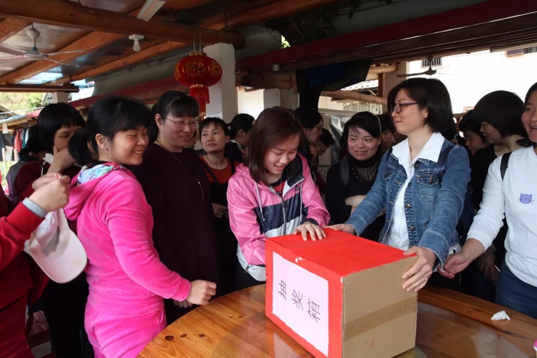 918²©ÌìÌÃ(ÖйúÇø)¼¯ÍÅ